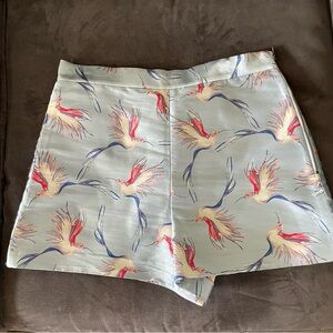 S:10 Alice & Olivia Satin Shorts. 2 - 2.5 inch inseam